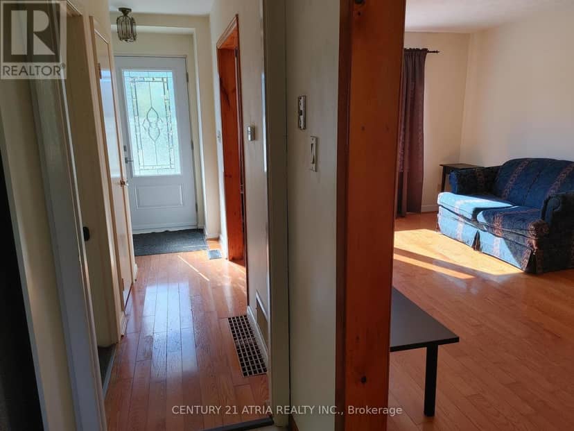 36 Chesapeake Avenue, Toronto, photo 5