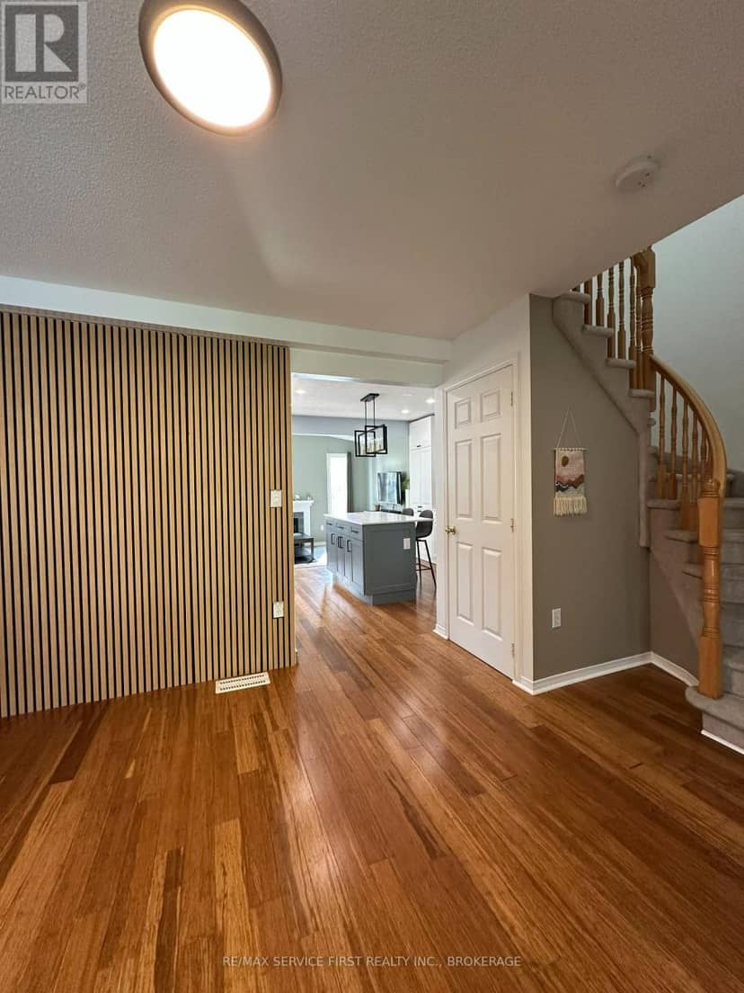 1019 Springfield Drive, Kingston, photo 6