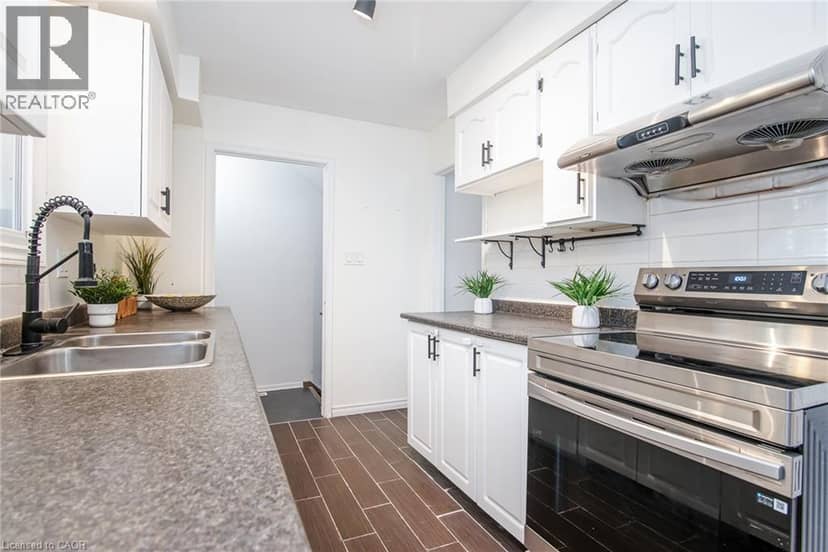 503 LONELM Court Unit# A — photo 19 of 40