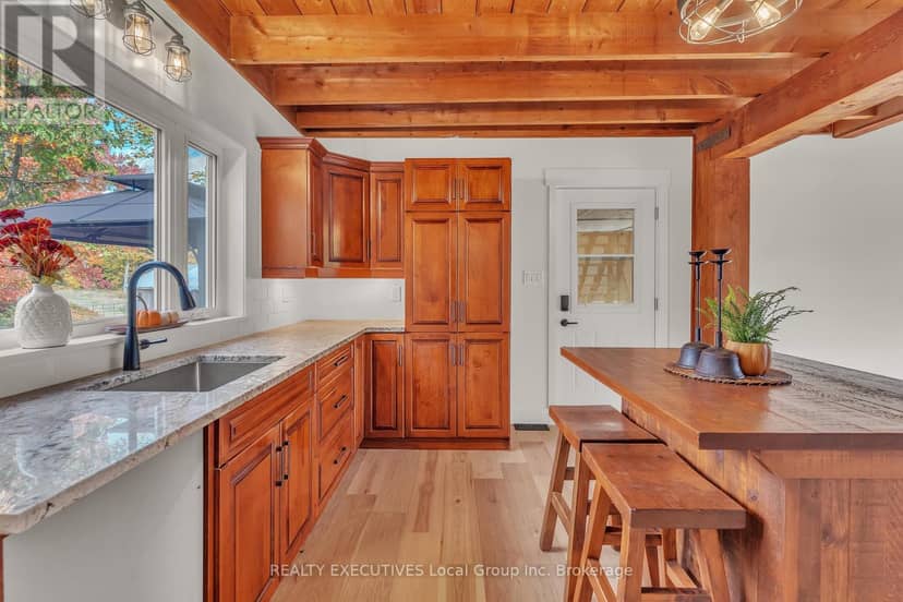 650 Widdifield Station Road — photo 12 of 40