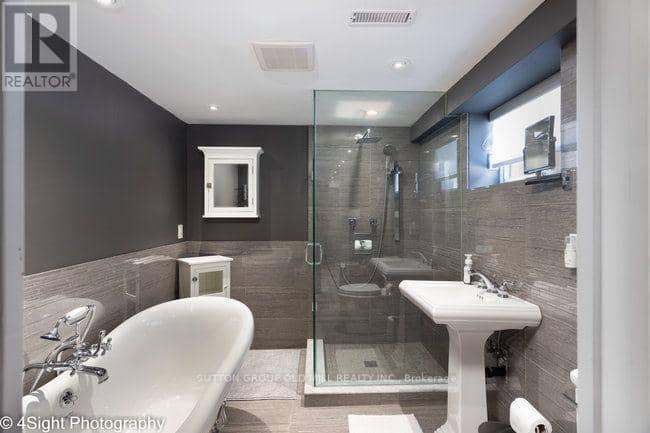 53 Savona Drive — photo 20 of 27