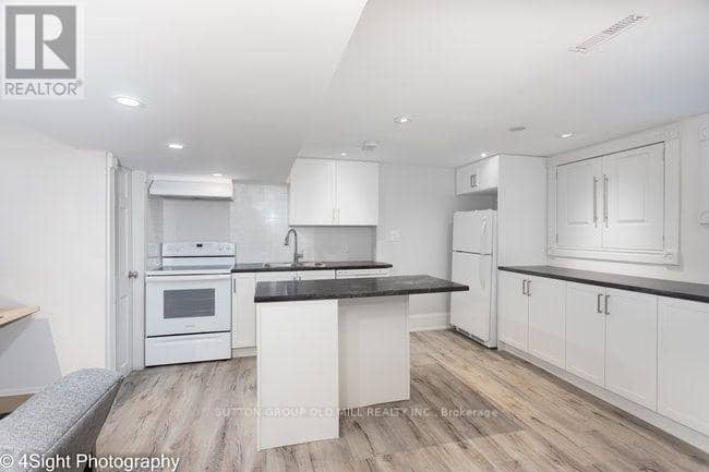 53 Savona Drive — photo 22 of 27