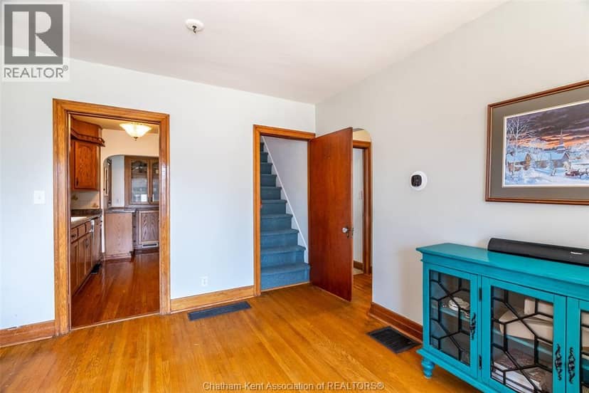 59 Prince Arthur AVENUE — photo 6 of 36