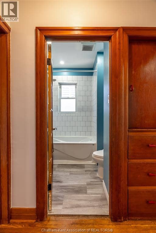 59 Prince Arthur AVENUE — photo 17 of 36
