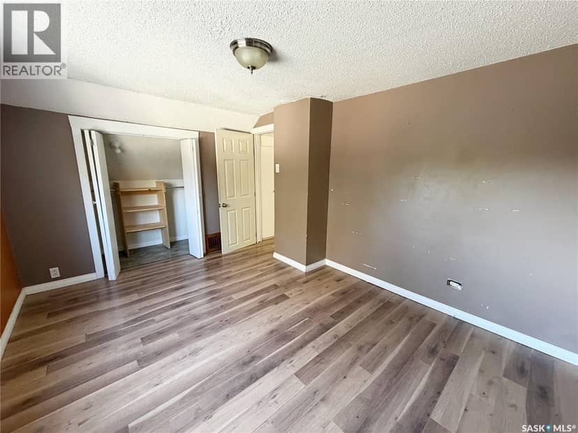 811 McNaughton STREET — photo 19 of 35