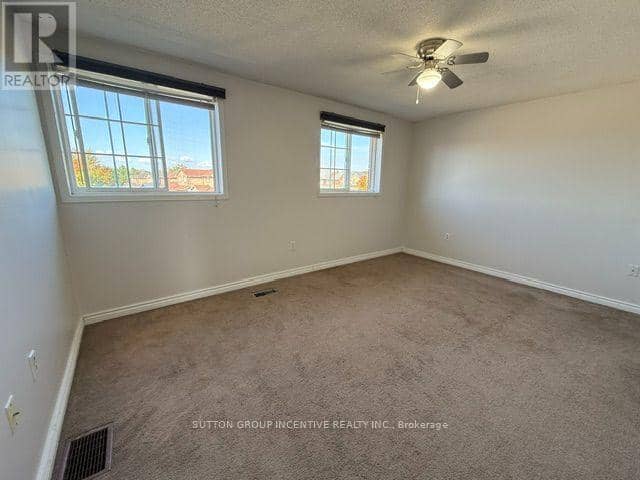 28 Weymouth Road, Barrie, photo 6