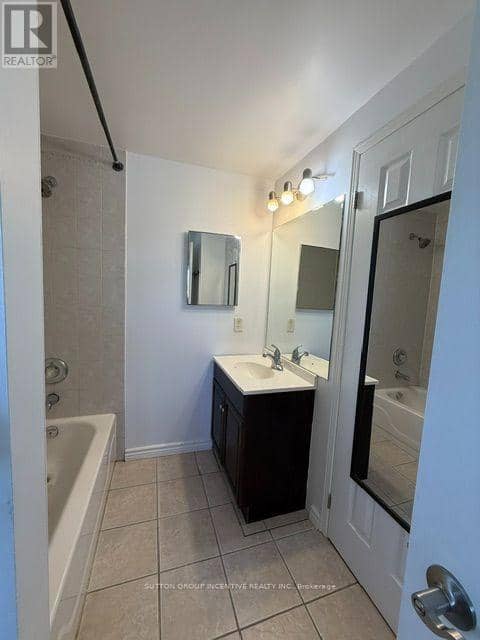 28 Weymouth Road, Barrie, photo 7