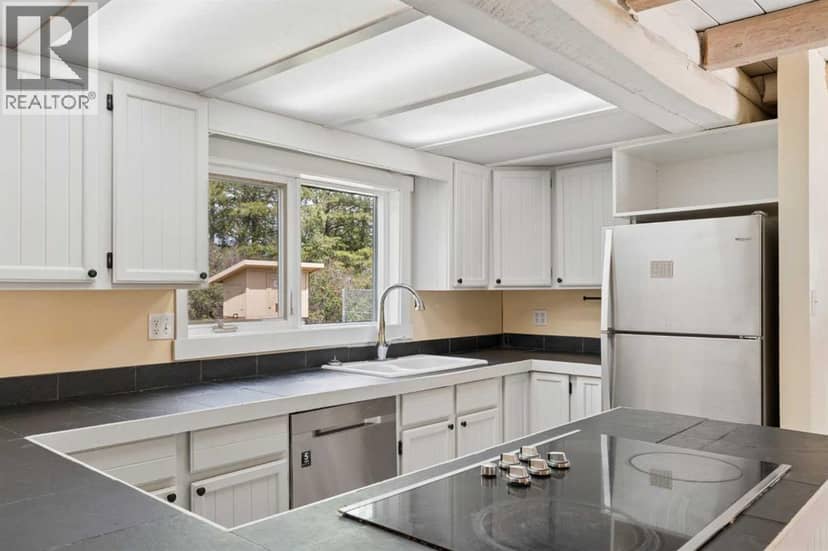 261074 Township Road 262 — photo 19 of 29