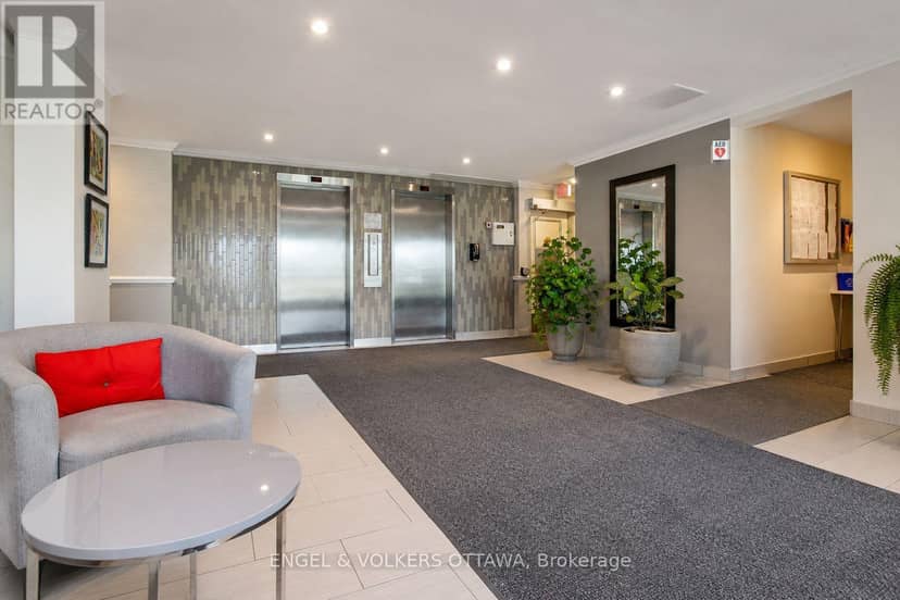 210 - 2400 Virginia Drive, Ottawa, photo 4