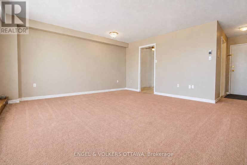 210 - 2400 Virginia Drive, Ottawa, photo 6