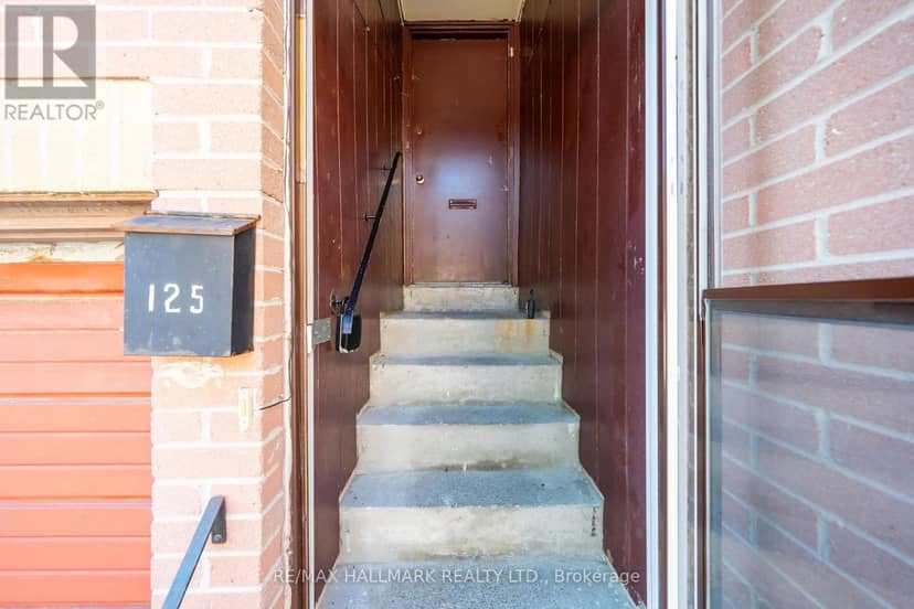 125 - 275 Broadview Avenue — photo 32 of 34