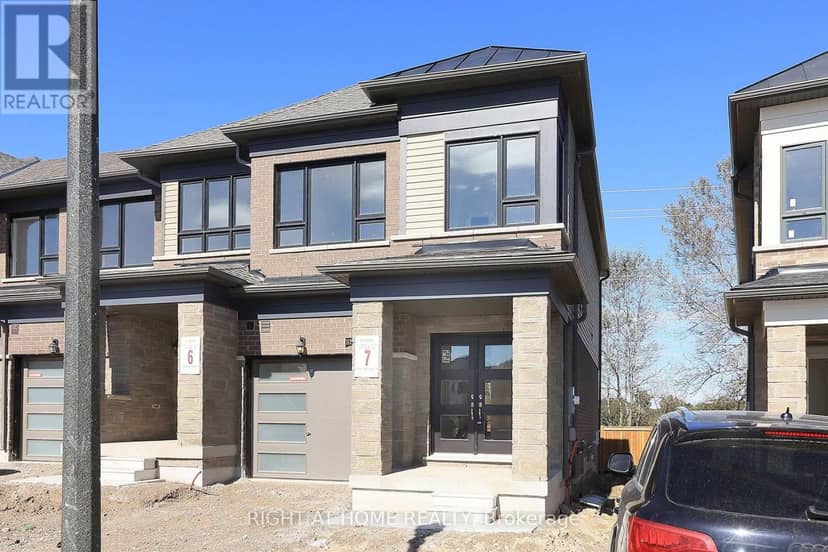1052 Periwinkle Crescent — photo 2 of 28