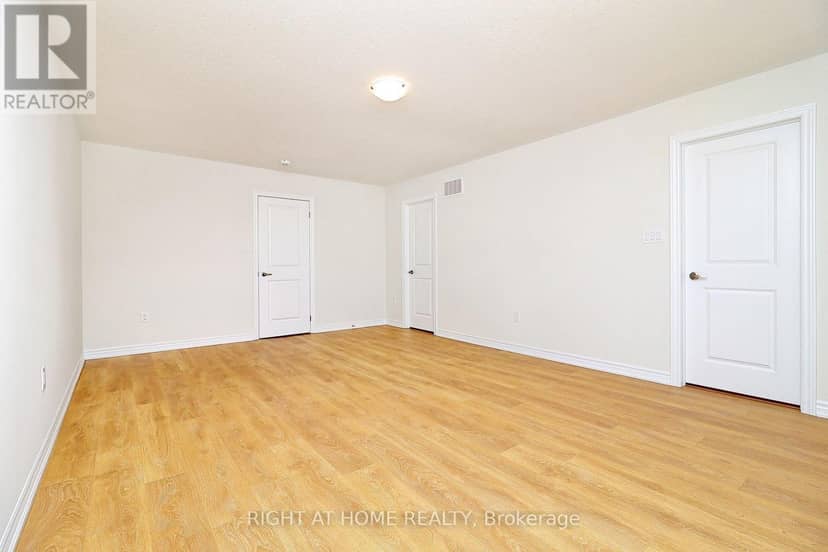 1052 Periwinkle Crescent — photo 20 of 28