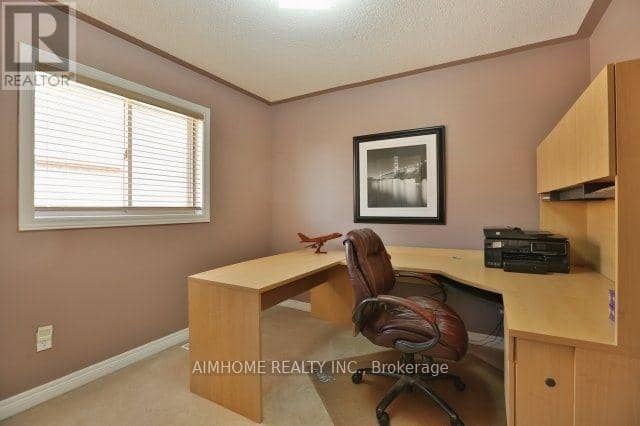 390 Grovehill Road — photo 11 of 19