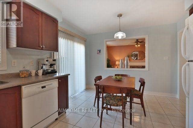 390 Grovehill Road, Oakville, photo 7