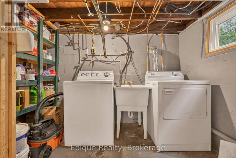 93 Graham Avenue S — photo 33 of 40