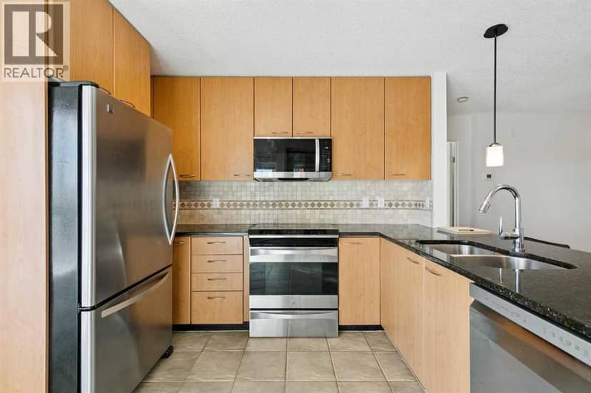 340, 22 Richard Place SW — photo 16 of 39