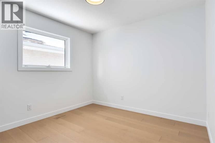 58 Edgevalley Close NW — photo 26 of 40