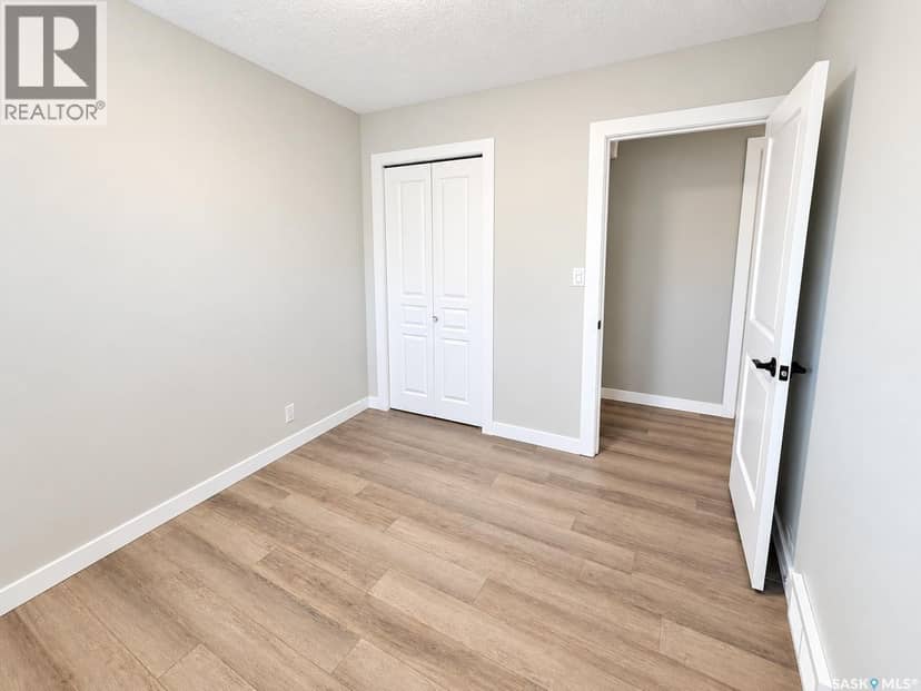 5810 Sherwood DRIVE — photo 18 of 40