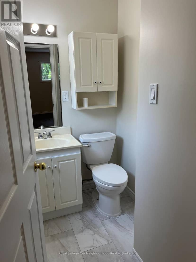 72 Lakeshore Road — photo 18 of 30