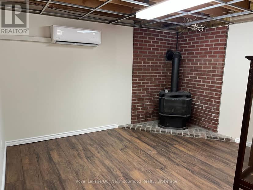 72 Lakeshore Road — photo 23 of 30