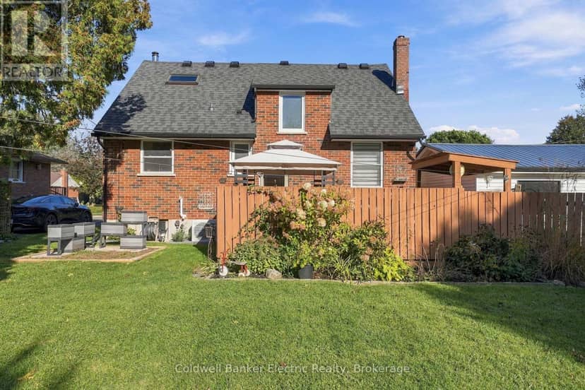 13 Coverdale Avenue — photo 40 of 40