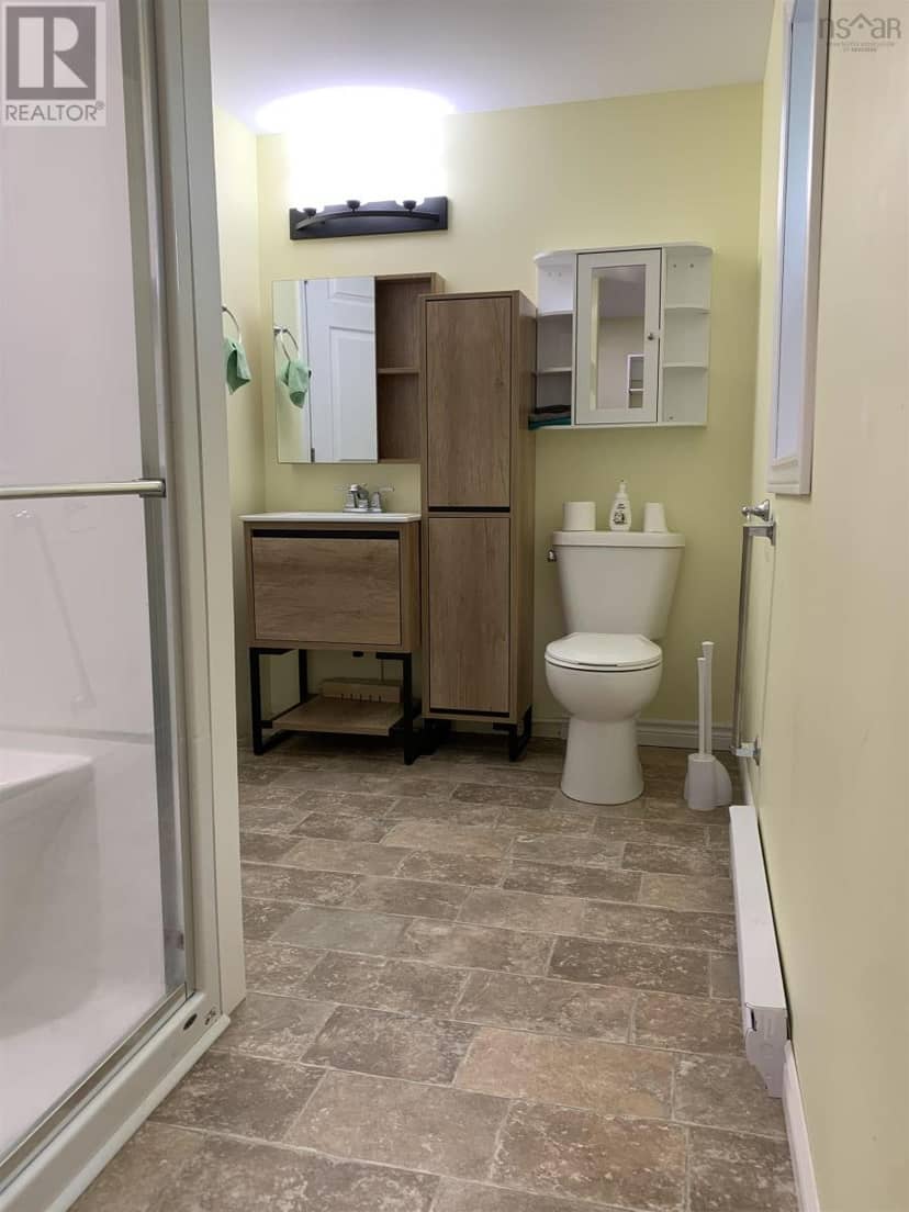 189 Hilltop Drive — photo 12 of 24