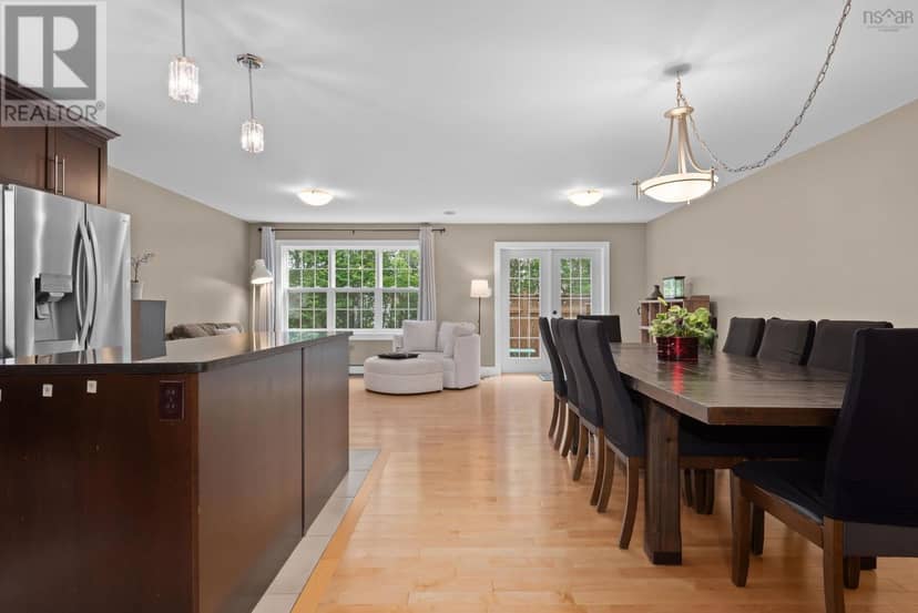 36 Lasalle Court — photo 10 of 29