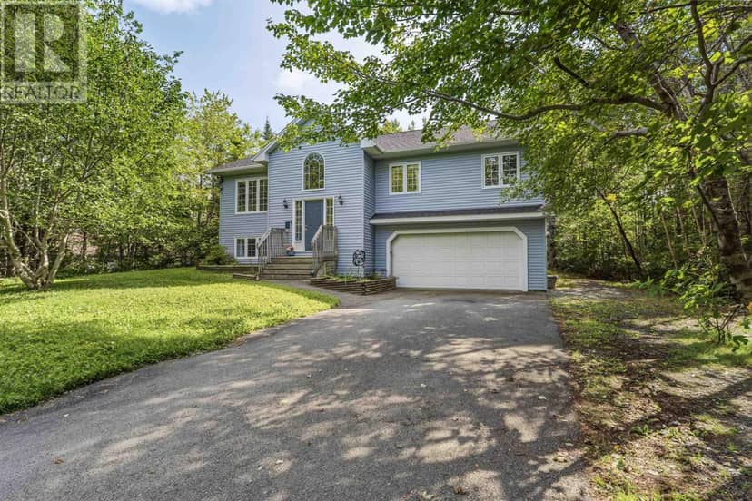 15 Burlington Lane — photo 4 of 40