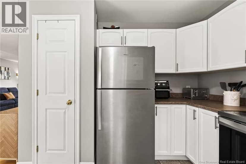 101 Merlot Crescent — photo 17 of 40