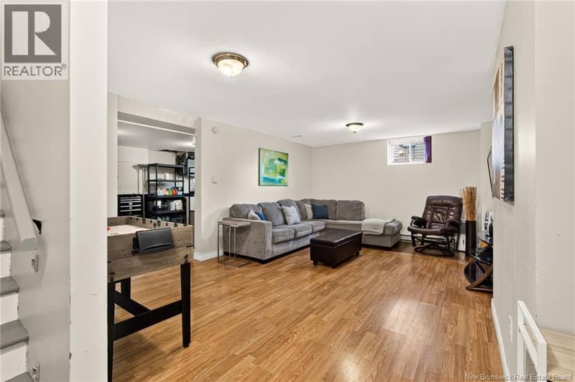 101 Merlot Crescent — photo 29 of 40