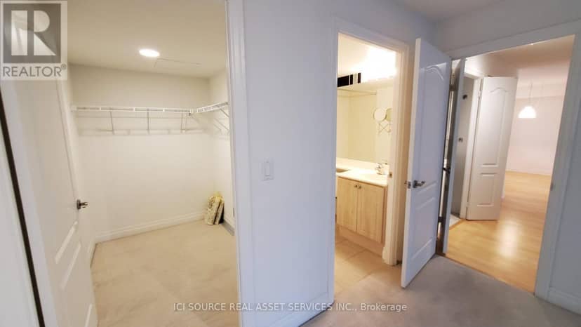 316 - 2119 Lake Shore Boulevard W — photo 11 of 29