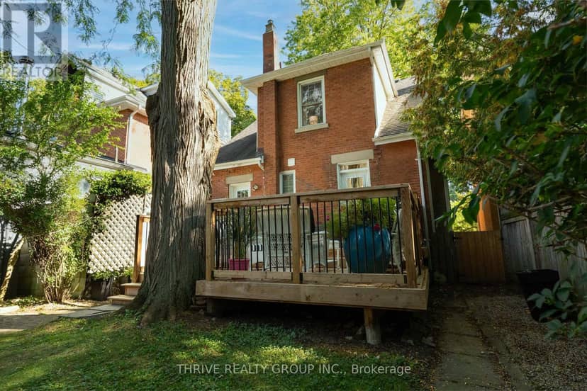 943 Waterloo Street — photo 11 of 40