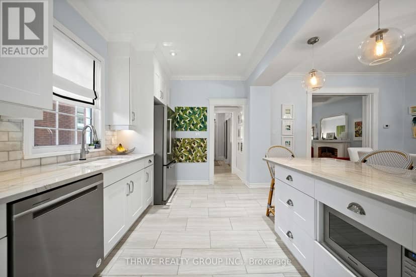943 Waterloo Street — photo 23 of 40