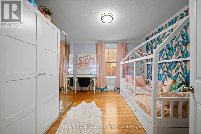 943 Waterloo Street — photo 34 of 40