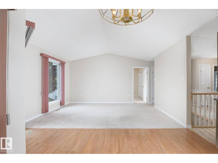 #27 13217 155 AV NW — photo 16 of 40
