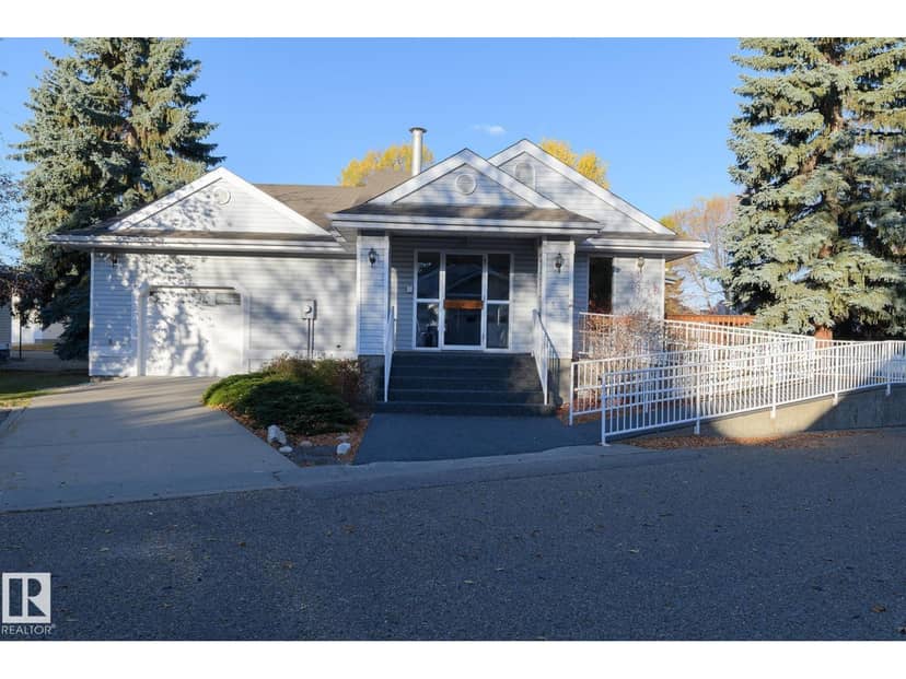 #27 13217 155 AV NW — photo 38 of 40