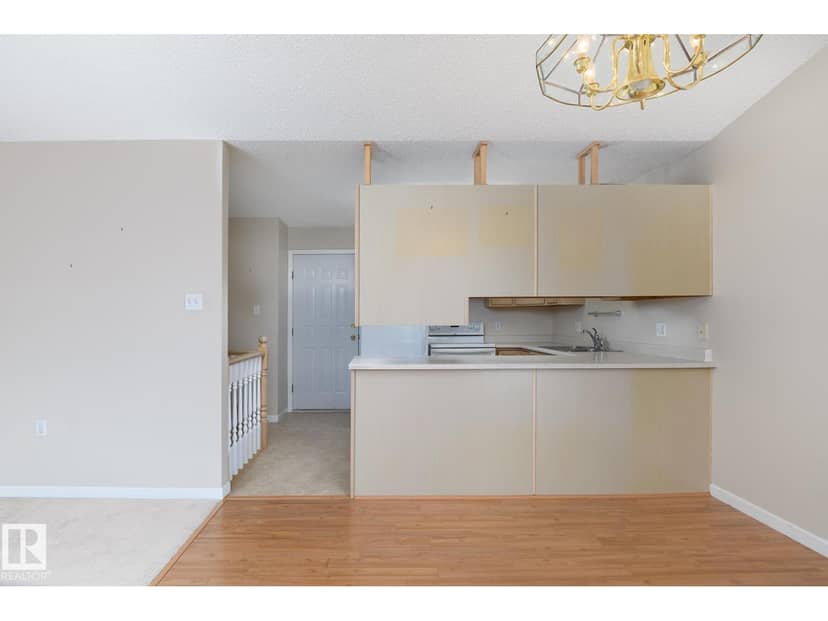 #27 13217 155 AV NW, Edmonton, photo 8