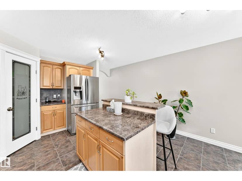 16419 89 ST NW — photo 9 of 40