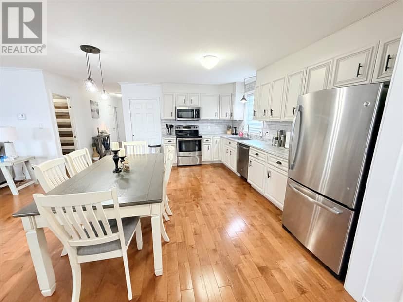 9 Rose Drive, Pasadena, photo 8