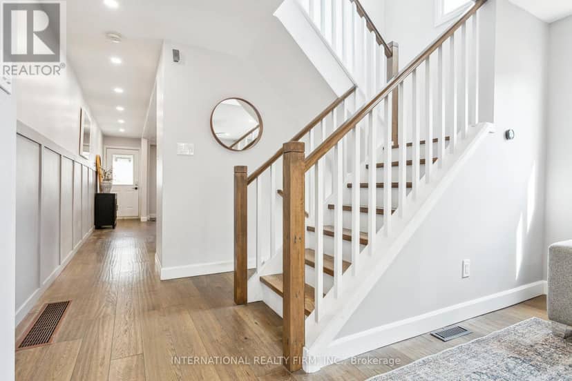50 Denison Avenue — photo 19 of 40