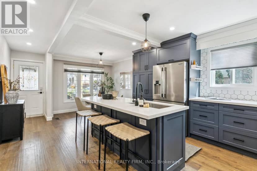 50 Denison Avenue — photo 2 of 40