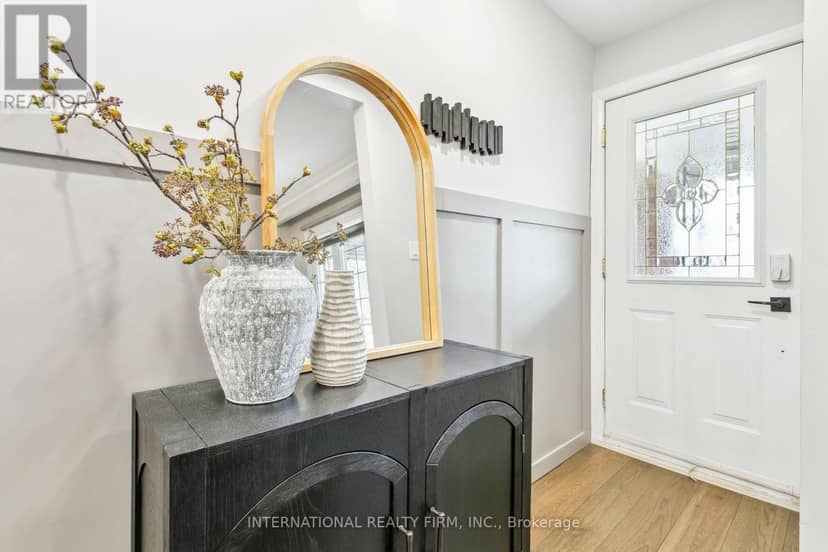 50 Denison Avenue — photo 9 of 40