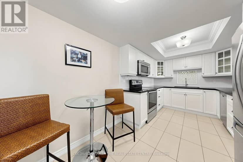 301 - 5 Weldrick Road W — photo 17 of 39