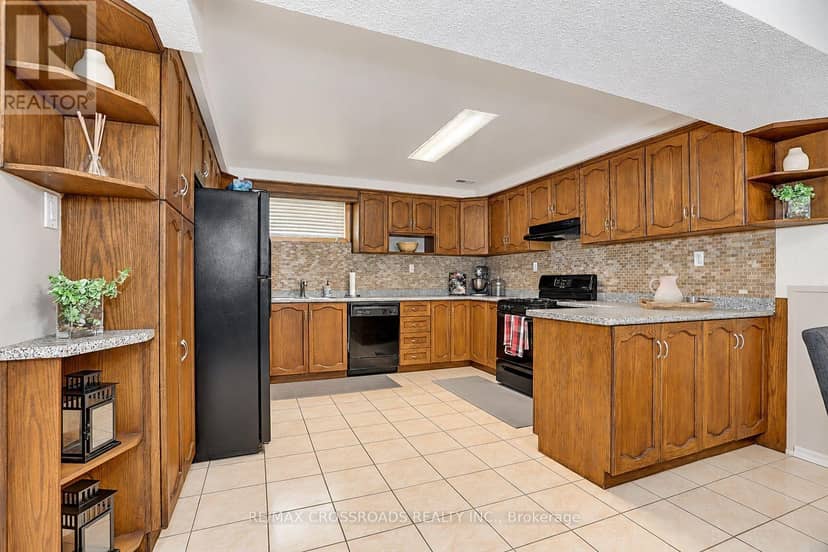 102A Whitfield Avenue — photo 40 of 40