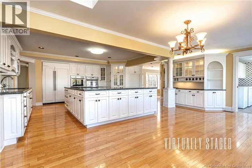 1337 Woodstock Road — photo 11 of 40