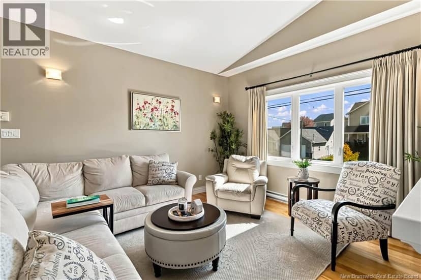 29 Salengro Crescent — photo 8 of 40