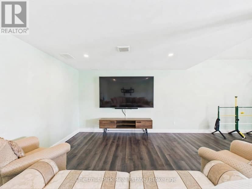 1252 Winders Bay Road — photo 34 of 40