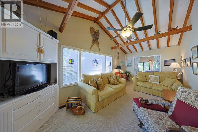 9906 Lake Road — photo 9 of 24