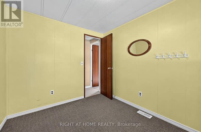 1 Georgian Glen Drive — photo 11 of 21